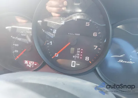 2018 Porsche 718 Boxster from USA, damaged, VIN WP0CA2A81JS211207